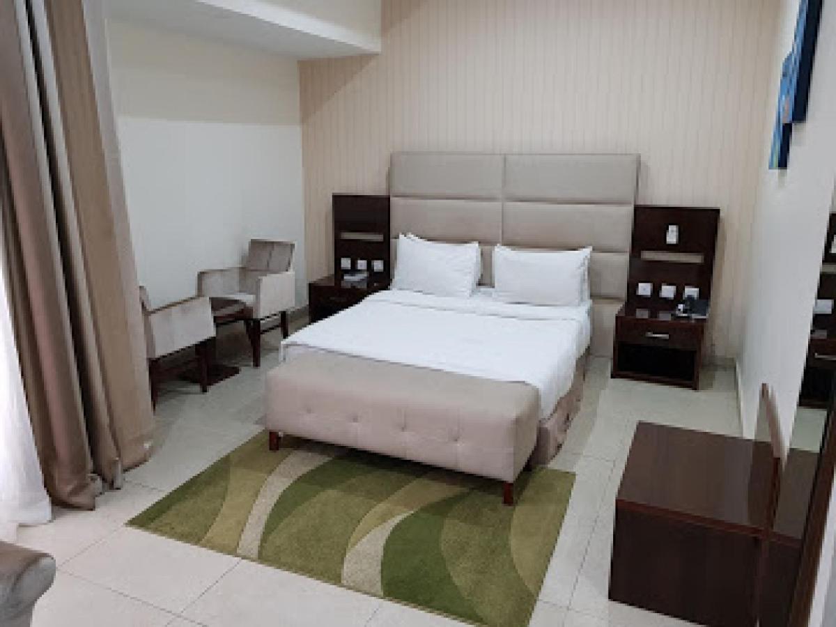 Room In Lodge - Full Moon Hotel Owerri Exterior foto